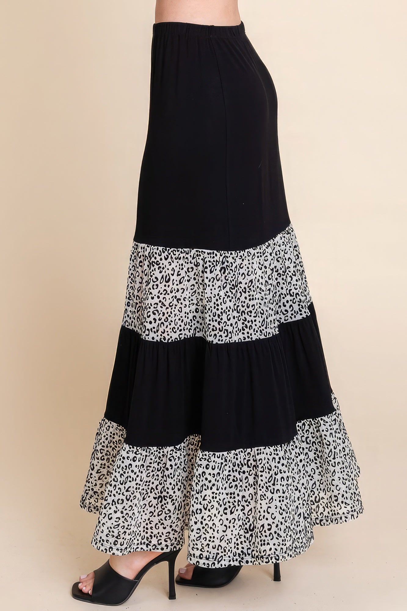 Long Tiered Contrast Fashion Skirt With Velvet Animal Print Mesh